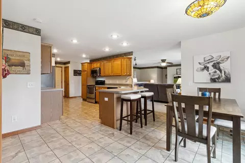 Kitchen - 514 Westwind, Ithaca, MI 48847 photo 1 of 4
