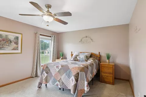 Bedroom - 514 Westwind, Ithaca, MI 48847 photo 1 of 5