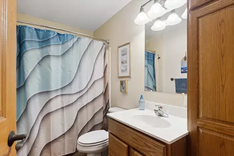 Bath - 514 Westwind, Ithaca, MI 48847 photo 3 of 3