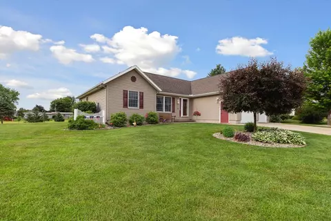 Exterior - 514 Westwind, Ithaca, MI 48847 photo 3 of 17