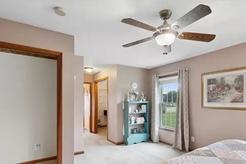 Entry Way - 514 Westwind, Ithaca, MI 48847 photo 5 of 9