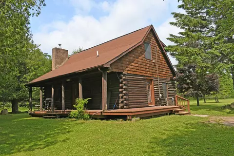 550 Curtis, East Tawas, MI 48730