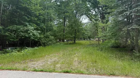 1013 Madrid, Weidman, MI 48893