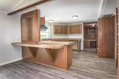 Kitchen - 5730 Cavender, Shepherd, MI 48883 photo 2 of 4