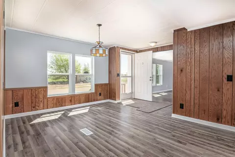 Living - 5730 Cavender, Shepherd, MI 48883 photo 4 of 5