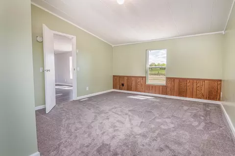 Bedroom - 5730 Cavender, Shepherd, MI 48883 photo 4 of 5