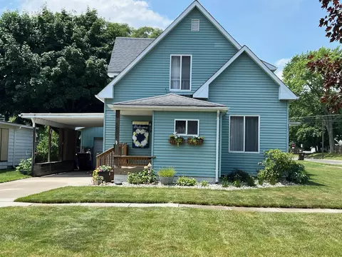 831 N N Riv, Alma, MI 48801