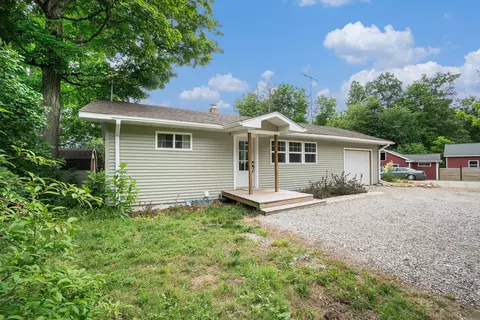 7457 Cairn, Elk Rapids, MI 49629