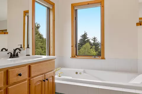 6730 S Glazier Bch, Cedar, MI 49621 photo 31