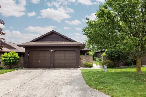2174 E Hammond, Traverse City, MI 49686