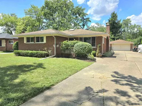 21975 Leyte, Farmington Hills, MI 48336