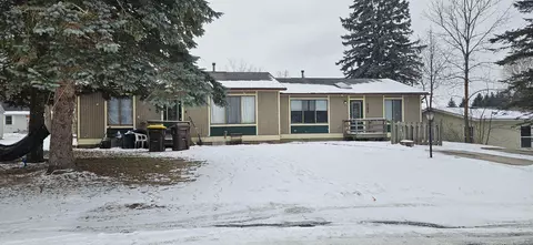 225 Crane, Alma, MI 48801