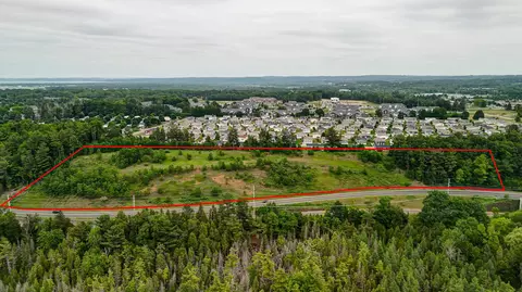 2050 N Keystone, Traverse City, MI 49686