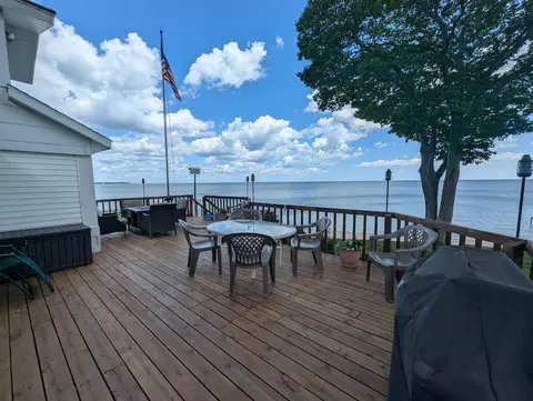 847 S S Cres, Au Gres, MI 48703 photo 16