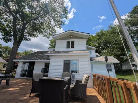 847 S S Cres, Au Gres, MI 48703 photo 9