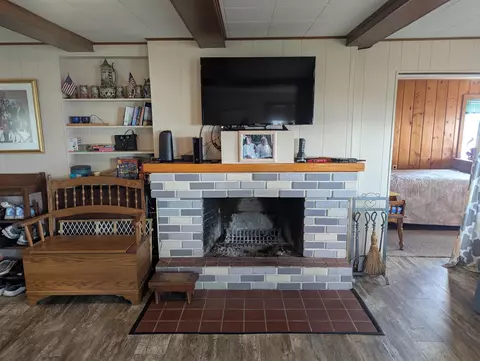 847 S S Cres, Au Gres, MI 48703 photo 23