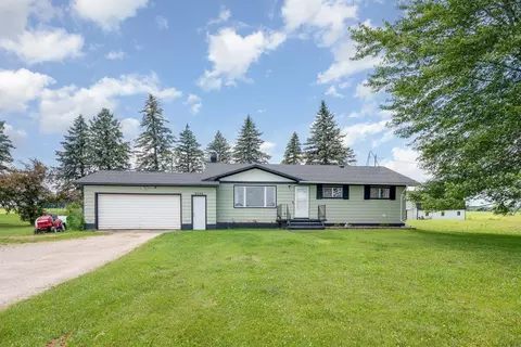 9498 E Vernon, Coleman, MI 48618