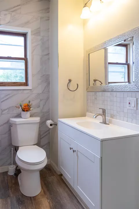 Bath - 321 E Riv, Cadillac, MI 49601 photo 1 of 3