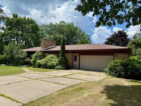 321 N Front #LOT : 2 & 3, Lake City, MI 49651