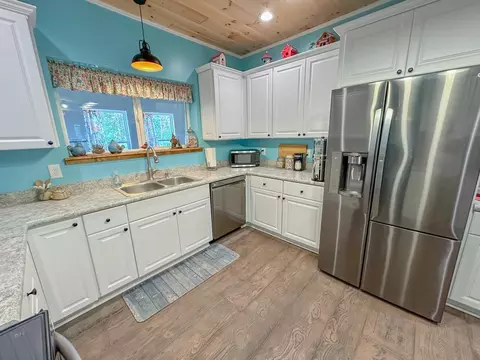 Kitchen - 5670 N Harrison, Harrison, MI 48625 photo 3 of 5