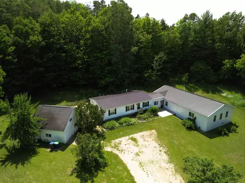 457 N Garfield, Traverse City, MI 49696