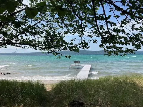 lot4 Spring Vly, Beulah, MI 49617