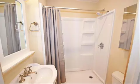 75 E Ml, Maple City, MI 49664 photo 4