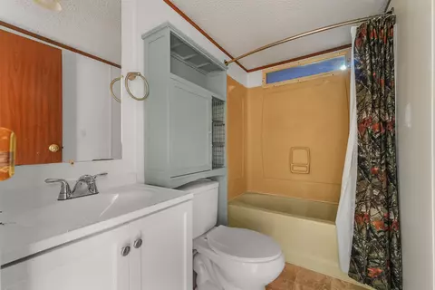 Bath - 7475 31, Manton, MI 49663 photo 1 of 1