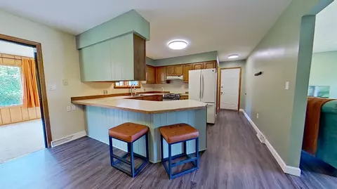 300 Schoolcrest, Shepherd, MI 48883 photo 12