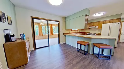300 Schoolcrest, Shepherd, MI 48883 photo 19