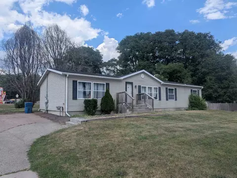 209 W North, Standish, MI 48658