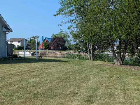 Exterior - 1810 E Riverside, Au Gres, MI 48703 photo 6 of 8