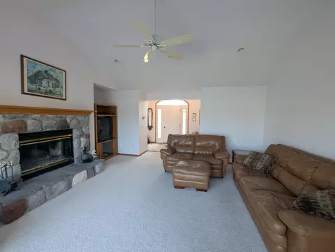 Living - 1810 E Riverside, Au Gres, MI 48703 photo 3 of 6