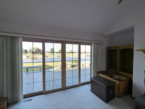 Living - 1810 E Riverside, Au Gres, MI 48703 photo 5 of 6