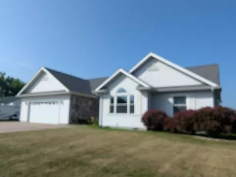 Exterior - 1810 E Riverside, Au Gres, MI 48703 photo 2 of 8