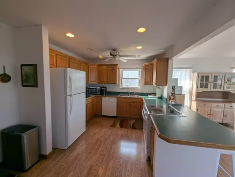 Kitchen - 1810 E Riverside, Au Gres, MI 48703 photo 3 of 6