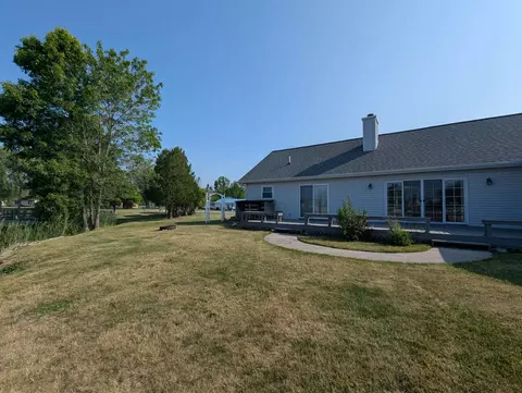 Exterior - 1810 E Riverside, Au Gres, MI 48703 photo 7 of 8