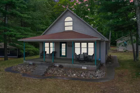 930 S Oak, Lake City, MI 49651
