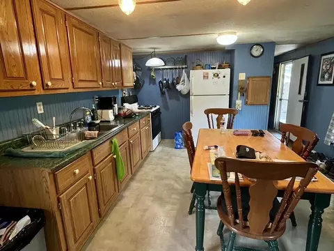 8812 S S Riv, Evart, MI 49631 photo 4