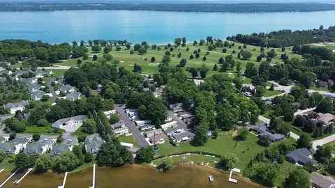 611 Shadywood, Elk Rapids, MI 49629