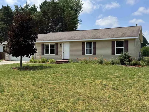 3046 Crimson Rnch, Traverse City, MI 49685