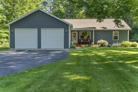8346 Bent Pne, Lake Ann, MI 49650