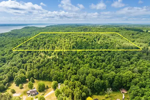 0000 Hjelte, Kewadin, MI 49648