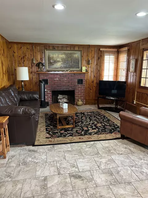 1045 S 11th, Au Gres, MI 48703 photo 10