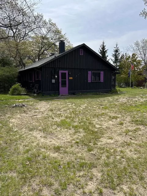 1045 S 11th, Au Gres, MI 48703 photo 2
