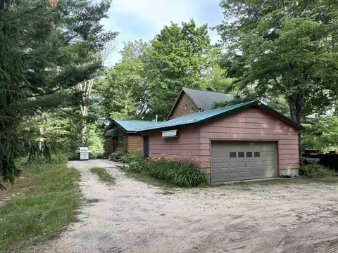 1693 Lake Louise, Interlochen, MI 49643