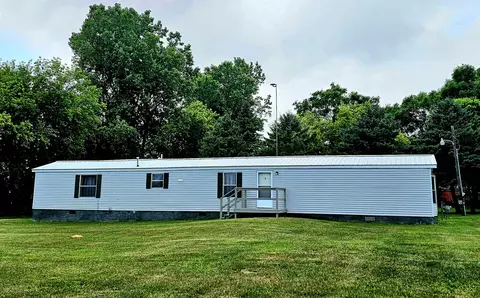 5955 N Pendell, Elwell, MI 48832