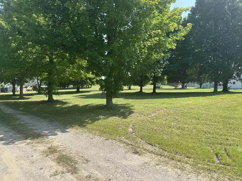 8660 A North Long Lk, Traverse City, MI 49685