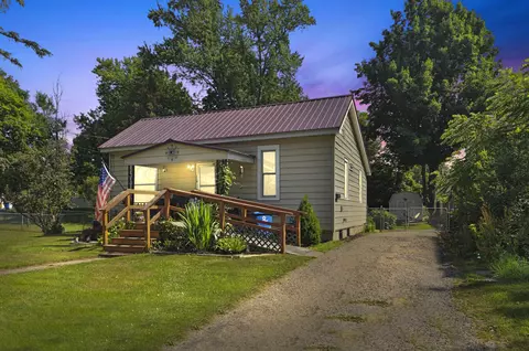 119 W Osceola, Reed City, MI 49677