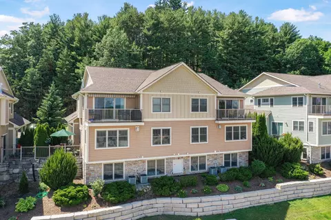 10777 Pine Blf #D, Traverse City, MI 49684
